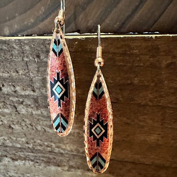 Boho Native American Navajo Red and Turquoise Copper Earrings, gift Box - Picture 4 of 8